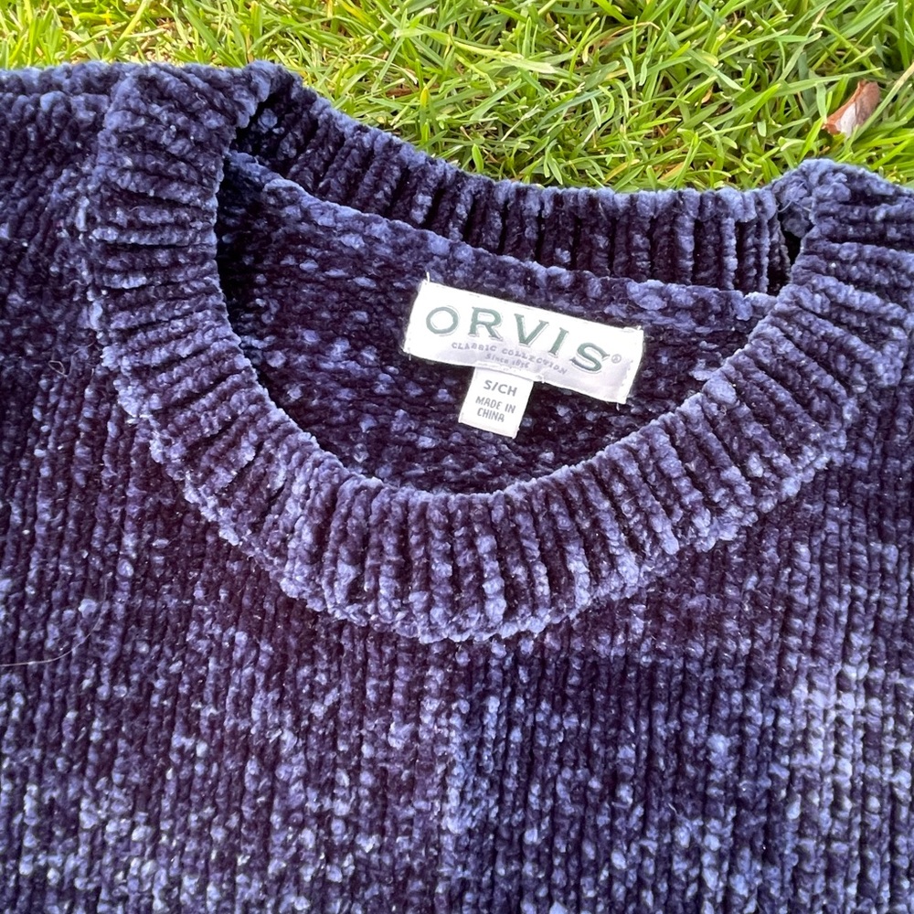 Orvis dark blue sweater size S